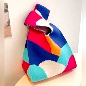 ✨NWT Woven Knit  multicolored Geometric  wristlet knit mini crochet tote Bag
